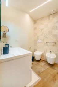 Residência com vista para o mar estrategicamente posicionada - Image 2