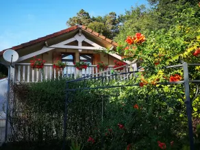 Chalet *** am See mit Boot, Pool, Haustieren, bezogenen Betten,  ruhig - Image 3