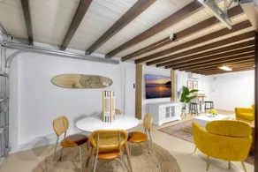 Surf Shack! Pool table! Fire Pit! 10 min to beach! - Image 5