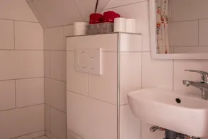Appartamento 'Zimmer mit Kochnische Kletterrose' vicino al centro storico - Image 3