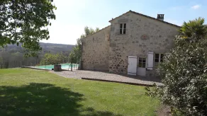 Restauriertes freistehendes Steinhäuschen in Nérac im Albret - Image 5