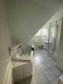 Family-friendly 4 **** holiday home with large grounds - Image 4