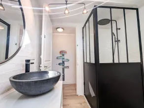 Charming 19th-Century Railway Station Gîte with Pool in Scenic Berry, Sleeps 13 - Image 3