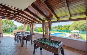 Pet Friendly Home In Bale - Image 5