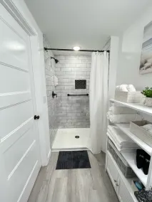 Cheerfull 2 bedroom Basement Apartment - Image 4
