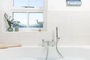 A superb two bedroom cottage overlooking Sennen Cove - Image 5