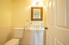 North Cottage at Hobbit Hollow Farm - Image 4