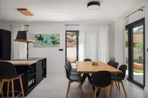 Excellent Split Villa | Villa Gospel Gold | 5 Bedrooms | Rooftop Jacuzzi - Image 2