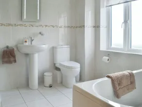 5 bedroom accommodation in Exmouth - Image 5