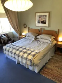 Large comfortable four bedroom apartment in village setting - Image 5