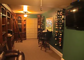 The Staff Quarters @ The Kennedy Manor - Image 4