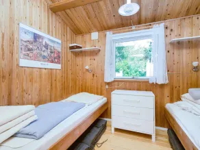 Quaint Holiday Home in Hovedstaden near Sea - Image 3