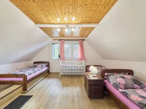 Schönes alleinstehendes Ferienhaus mit privatem Pool,  W-LAN, TV, Innenhof und Haustiere erlaubt - Image 5