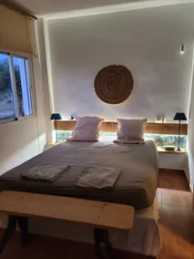 Villa zwischen Bergen und Meer renoviert im Jahr 2017 - Image 5
