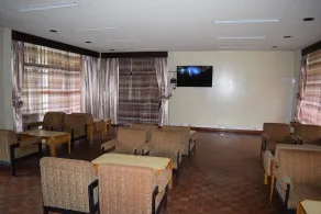 ARC Egerton Hotel - Image 2