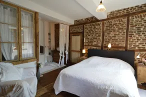 Enchanting Cottage in Comblain-Fairon with Terrace, Garden - Image 3