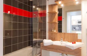 Centre station, piscine, télévision, casier à ski, 27m², Les 2 Alpes - Image 4