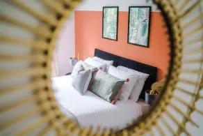 Formby Village Apartments By Greenstay Serviced Accommodation - A Luxury 2 Bed Apt - Perfect for Couples, Friends, Families & Business Travellers - FREE Parking - Dog Friendly - Fast Wi-Fi - 6 - Image 4