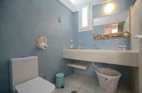 2mins from Agia Anna/Plaka beach, family-friendly, quiet with backyard + garden - Image 2