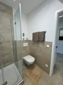 E&S Apartment's - quiet oasis - 1sqm balcony - parking lot - self check-in 24h - Image 4