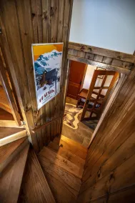 Bearskin Lodge- Alpine Family Chalet - Image 2