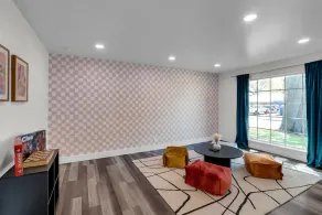 10min to EXPO - Family-Friendly with Office & Playroom - Image 2