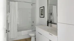Landing Apartments - Chapel Hill, NC - Image 5