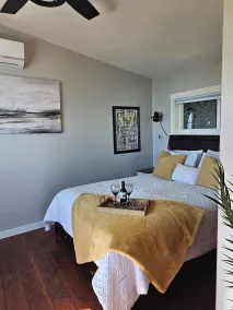 Luxo Oceanfront Cottage - Image 4
