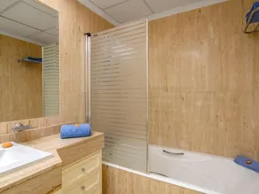 Apartamento en Los Patios de Santa Maria Golf - Image 2