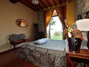 Apartment With Pool, Rignano - Image 4
