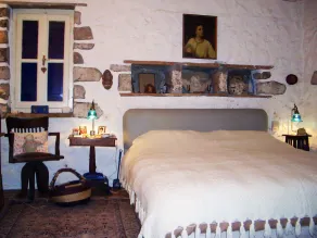 Maha House: Authentically Restored Farmhouse in Central Greece! Don’t miss out! - Image 3