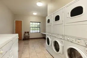 Accessible Unit w/ Roll-In Shower | Great location - Image 3