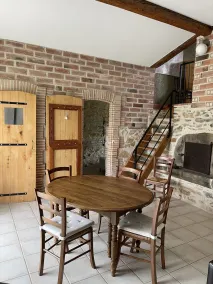 Pretty stone cottage - Image 3
