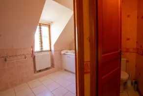 Gite, rooms, chalets on an estate of 2 hectares with heated swimming pool - Image 2