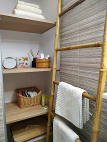 House Sleeps 4 with Pets - Image 2