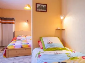 Quiet Getaway Near Canal: BBQ, Bikes, WiFi, Baby Gear, Private Terrace, Up to 4 Guests - Image 3