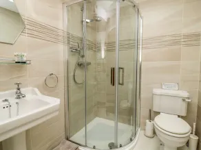Decca cottage is Cheerful one bedroom cottage - Image 2