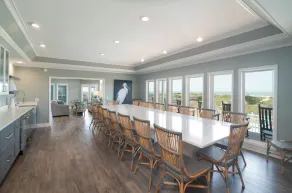 Hobbs Realty - Oceanfront with Heated Pool, Elevator, and Hot Tub - Image 4