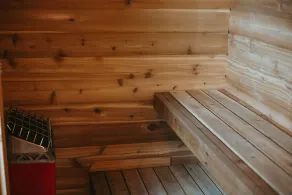 Multilevel, private lakefront cottage on Longbow Lake only minutes from Kenora. - Image 3