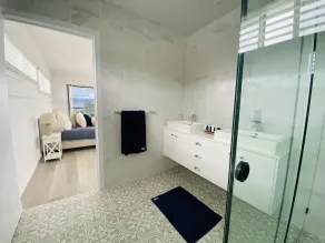 Somerset Dreams| Sleeps 10| Dam Views| Brand New Hamptons Home|Free Wi-Fi - Image 3