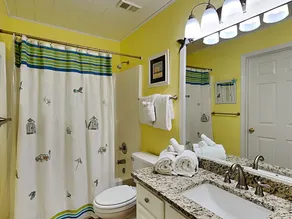 Tropical Oasis at the Beach! Balcony with Beach Views & Easy Walk to the Gulf - Image 2