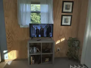 Tiny House on the Farm: Watch Farm Animals, Near Buffalo River - Image 2