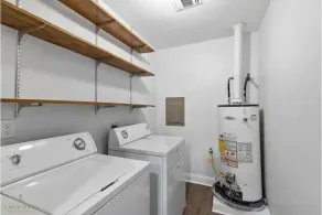 Our cozy, fully remodeled \"Treehouse\"! - Image 2