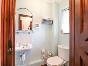 1 THE GARDENS, pet friendly, with a garden in Haughley - Image 3