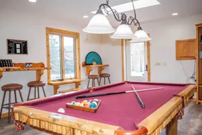 10-Acre Private Resort: Hot Tub & Pickleball - Image 3