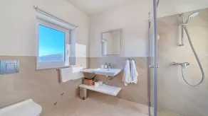 Villa Luxoria - for 10 guests with 4 bedrooms, a private pool and a spa by MyWaycation - Image 5