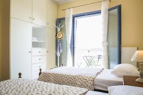 Villa Xenia With 3 Bedrooms and 2 Bathrooms - Image 4