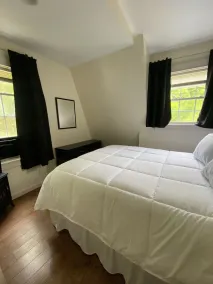 Spacious, Serene Guesthouse close to RI beaches, URI & southcounty destinations! - Image 4