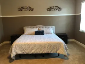Beautiful home located in a gated community only 20 miles from LegoLand! - Image 3