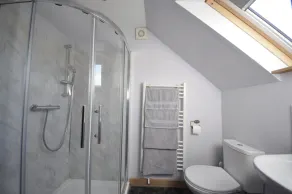The Chalet is pet friendly on a farm near Malvern - Image 4